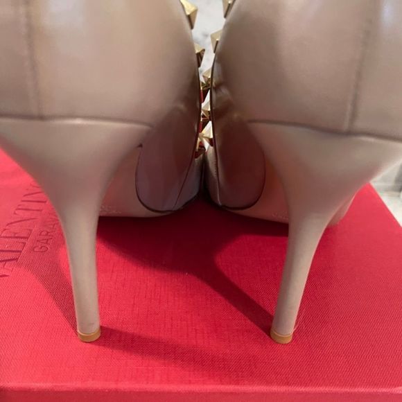 Valentino D’Orsay rockstud pump - Picture 3 of 4